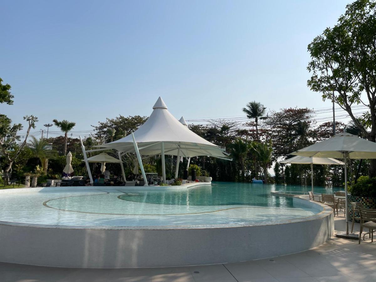 Copacabana Jomtien Beach High Floor Екстериор снимка