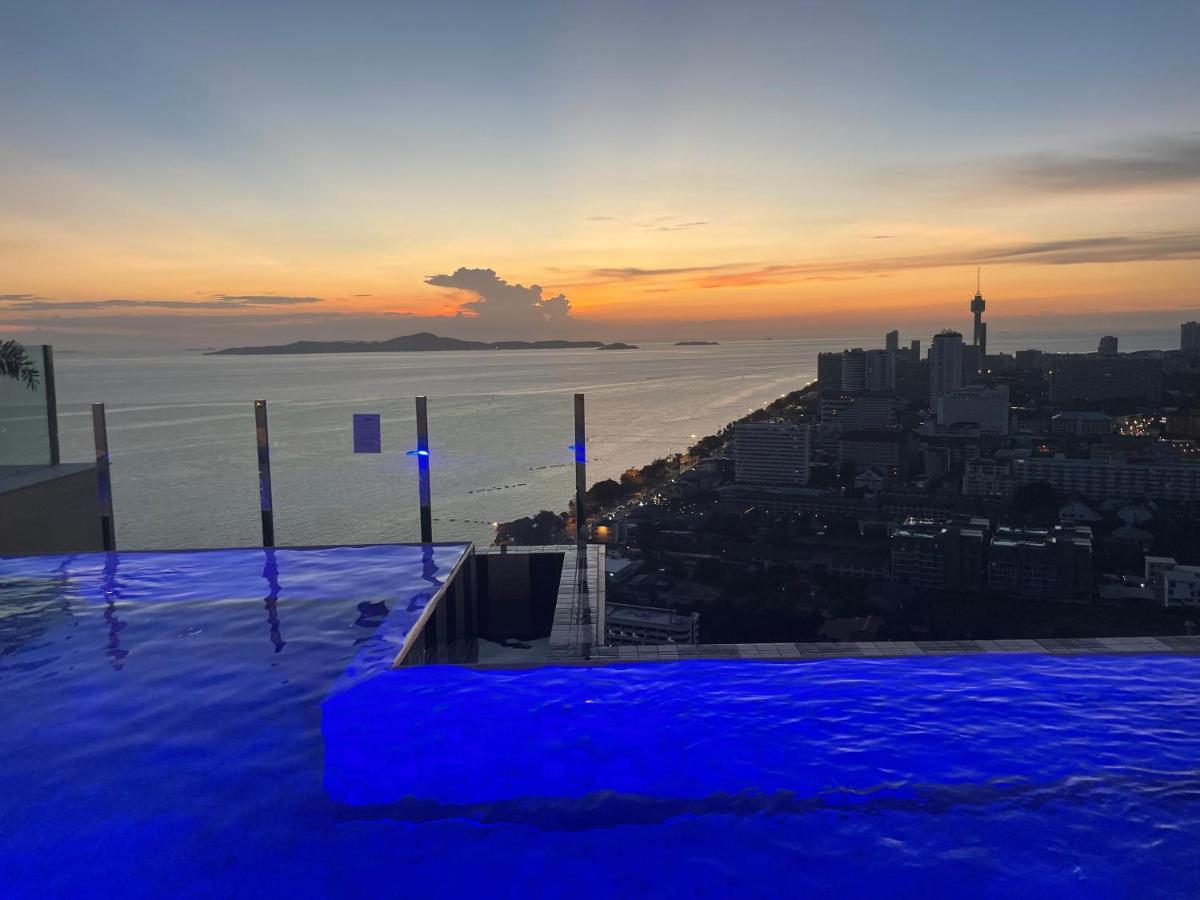 Copacabana Jomtien Beach High Floor Екстериор снимка