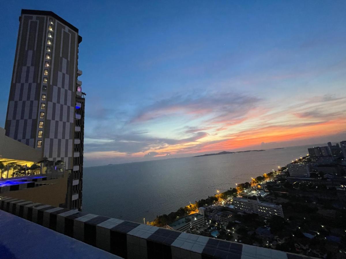 Copacabana Jomtien Beach High Floor Екстериор снимка